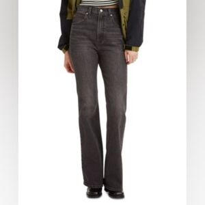 Levi's(r) Premium 70s High Flare (Just a Hint) Women's Jeans
